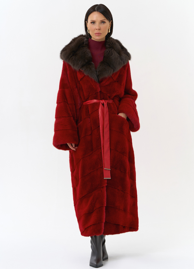 Красная норковая шуба с капюшоном из меха куницы модель № 31964 меха малина