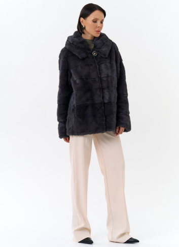 Куртка из меха норки с капюшоном