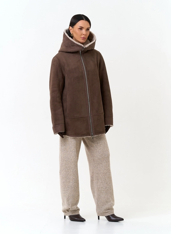 Женская дубленка из эко замши фото