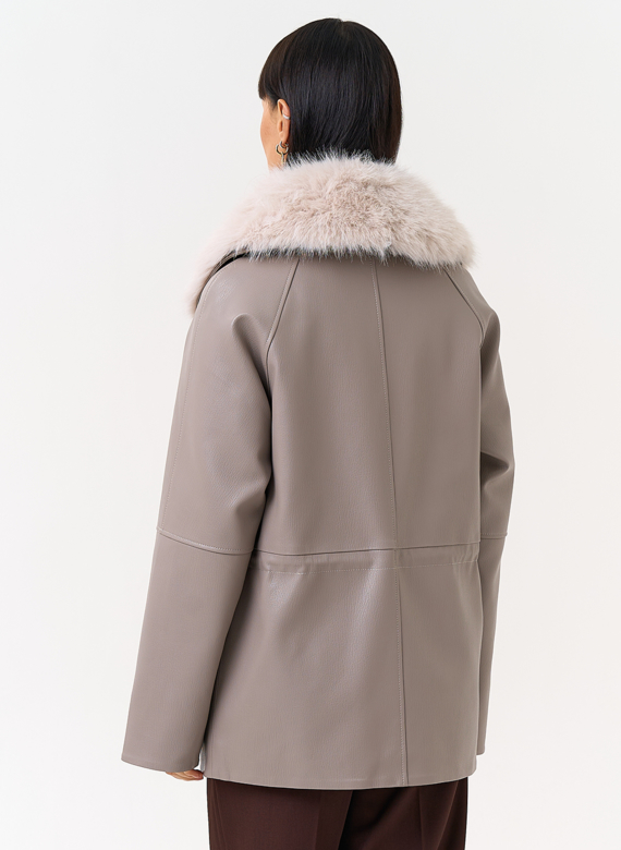 Удлиненная куртка из эко кожи с воротником из эко меха