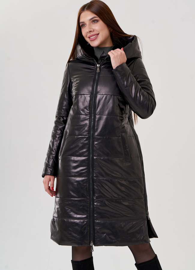 Женский пуховик из натуральной кожи с капюшоном  модель № 18231 меха малина