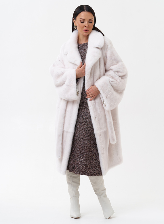 Белая норковая шуба