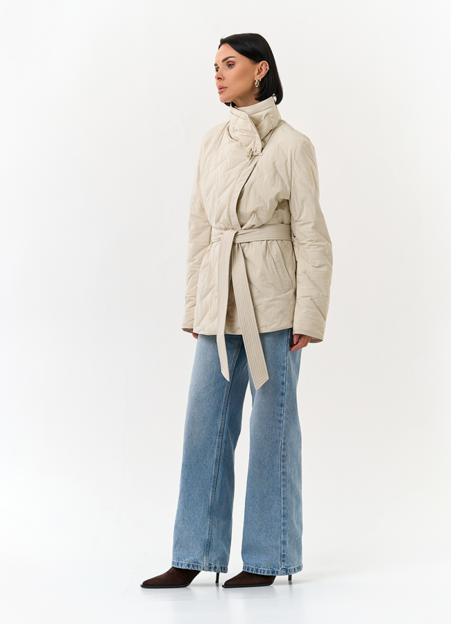 Женская куртка с поясом модель № 32834 в рассрочку