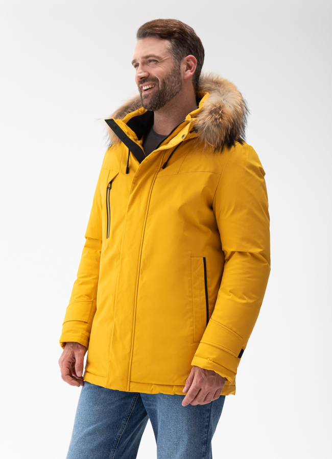 Мужской пуховик с капюшоном из меха енота модель № 28401 универмаг малина