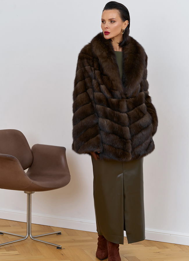 Женская шуба из соболя с воротником шаль модель № 31772 универмаг малина