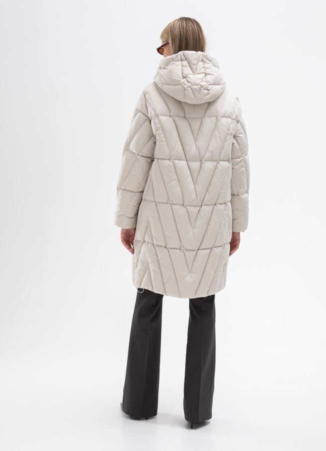 фото Женский светлый пуховик с капюшоном модель № 31136