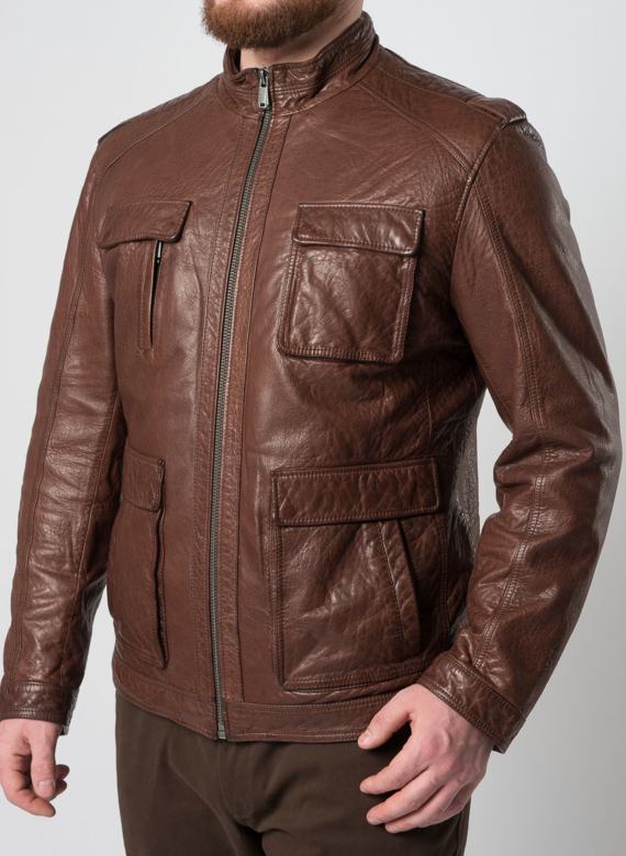 Мужская кожаная куртка коричневого цвета