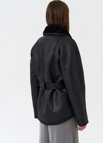 Женская дубленка из эко замши в стиле ретро